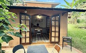 Casa Caipira , Refúgio na Floresta Rota do Vinho